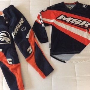 MSR AXXIS Youth Dirt bike riding gear set